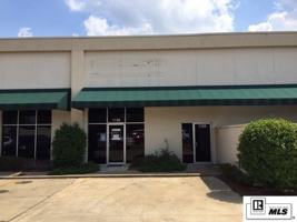 featured image of 1136 Oliver Rd