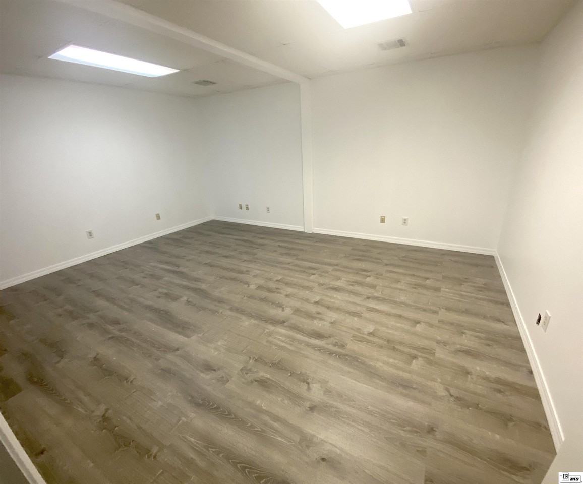 4327 Sterlington Rd - Photo 2 of 6