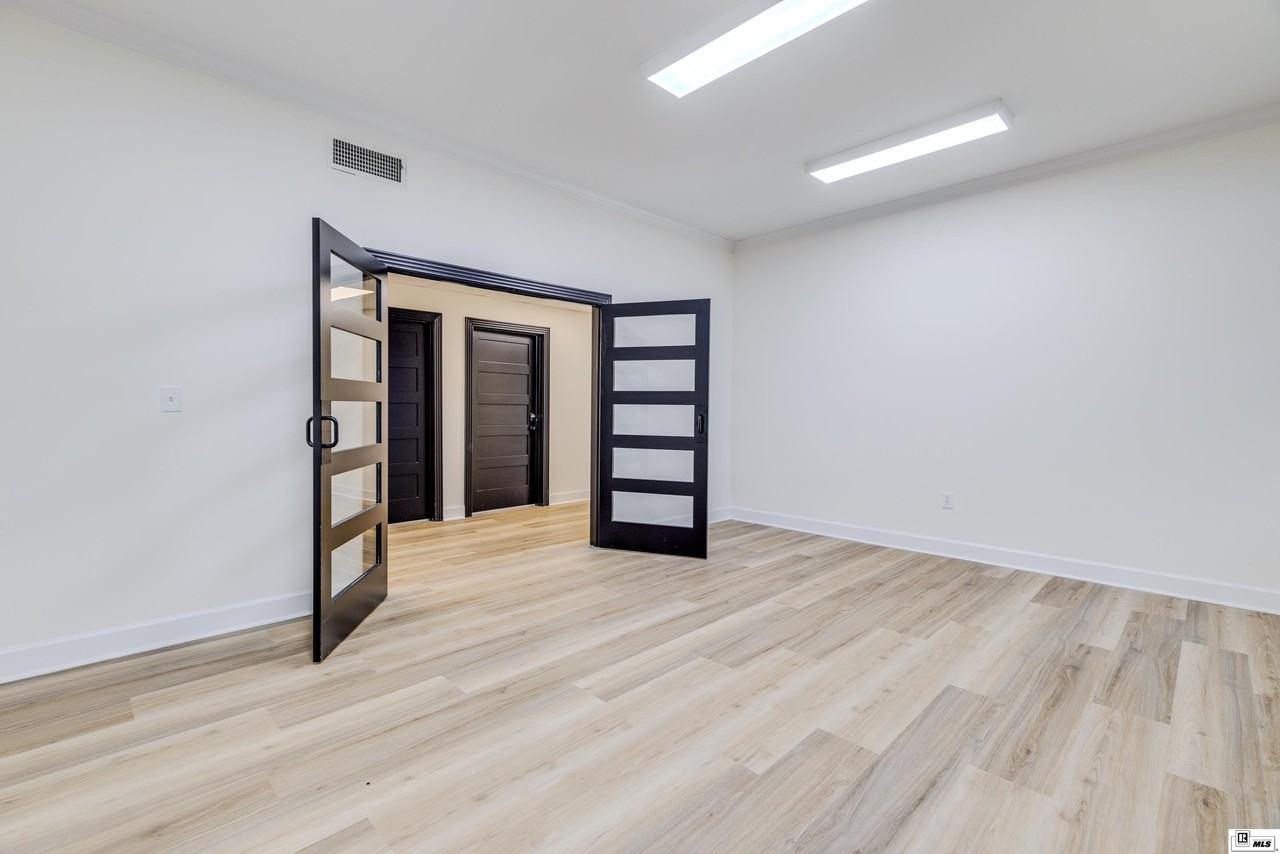 1309 Louisville Ave - Photo 4 of 19