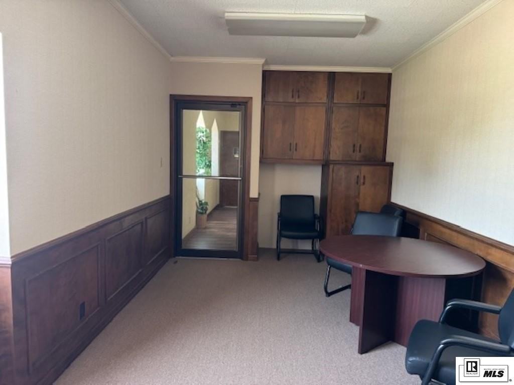 303 Mcmillan Rd - Photo 2 of 16