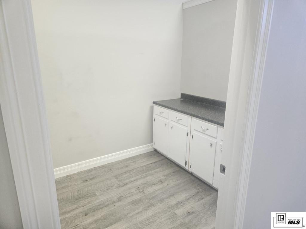 4624 Cypress St - Photo 5 of 8