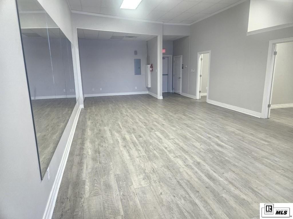 4624 Cypress St - Photo 6 of 8