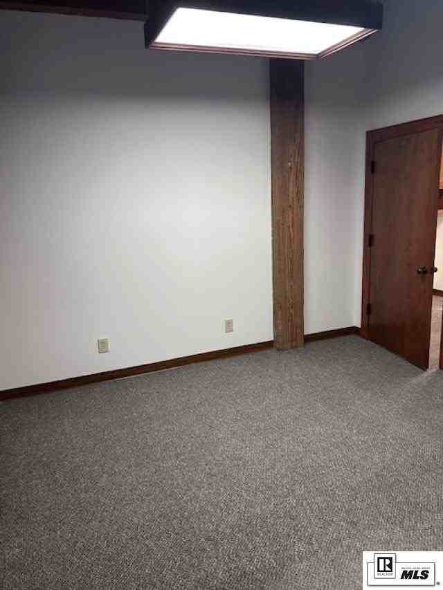 300 Washington St - Photo 3 of 5