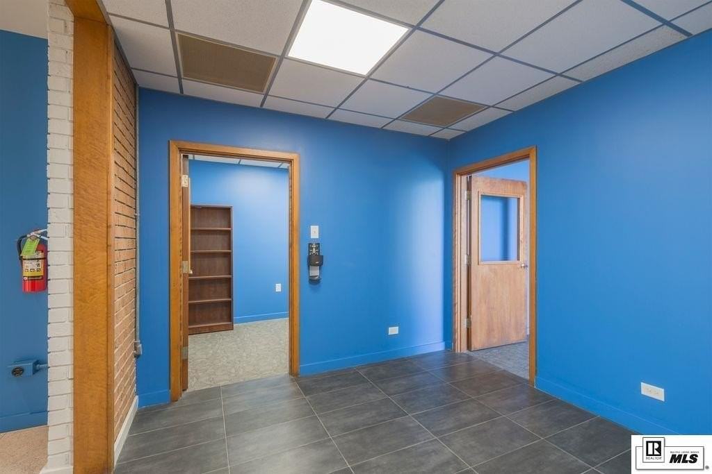 807 Hudson Ln - Photo 6 of 28