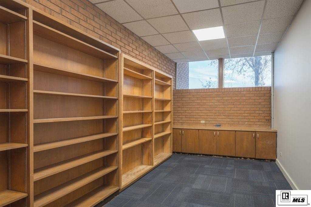 807 Hudson Ln - Photo 7 of 28