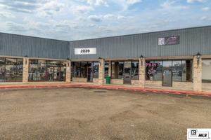 featured image of 2039 E Madison Ave