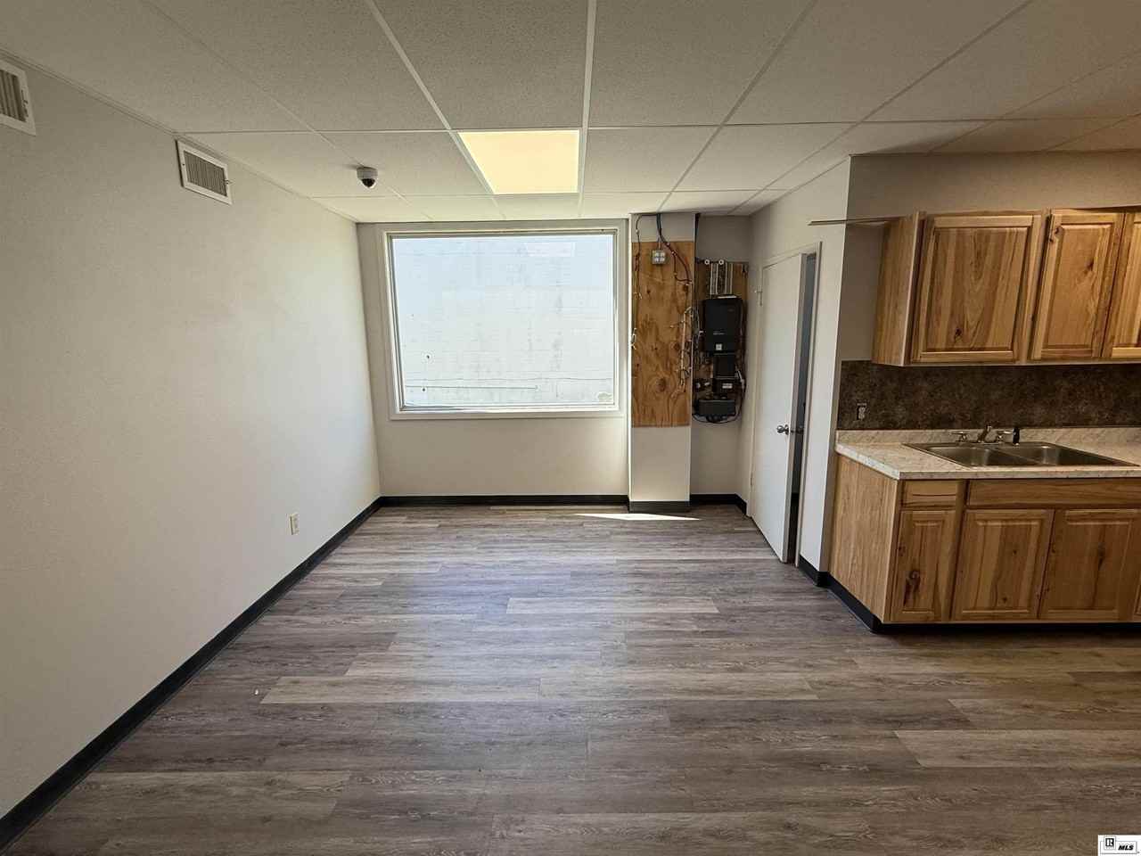 109 E Georgia Ave - Photo 4 of 26