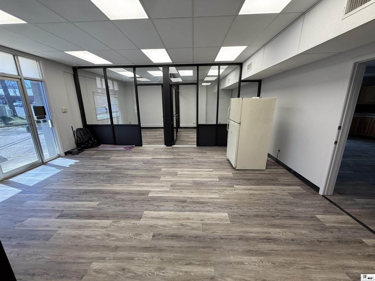 109 E Georgia Ave - Photo 7 of 26