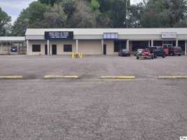 featured image of 639 E Madison Ave