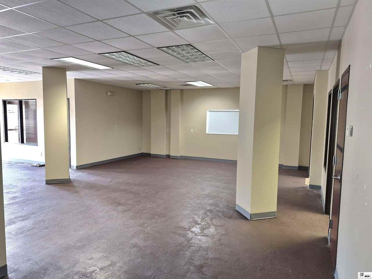 639 E Madison Ave - Photo 3 of 20