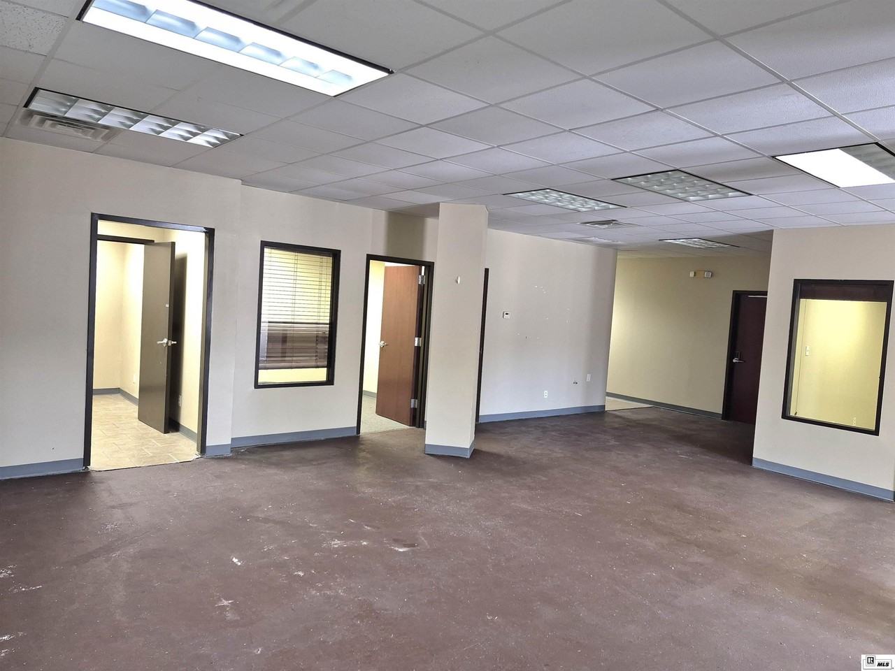 639 E Madison Ave - Photo 4 of 20