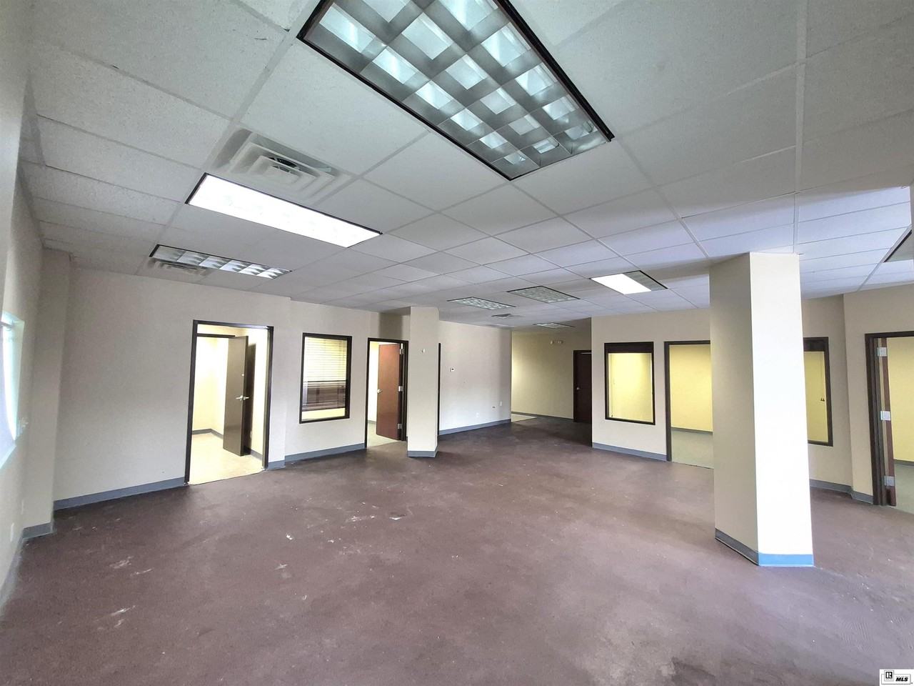 639 E Madison Ave - Photo 5 of 20