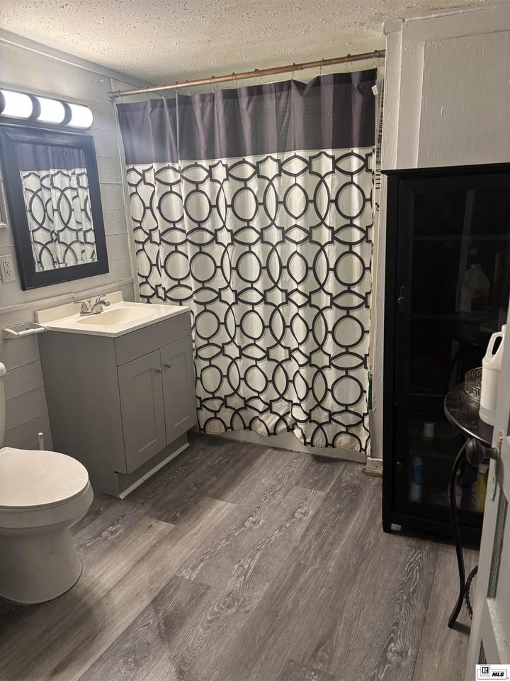 239 Sims Ave - Photo 5 of 8
