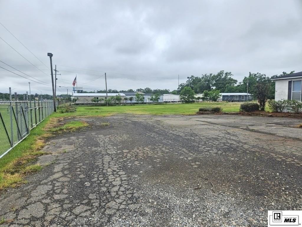3480 Highway 165 Byp - Photo 2 of 13