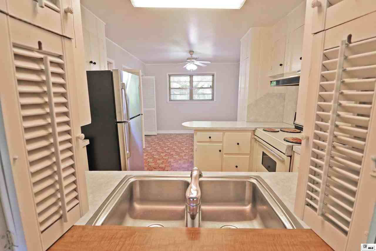 1712 Spencer Ave - Photo 6 of 35