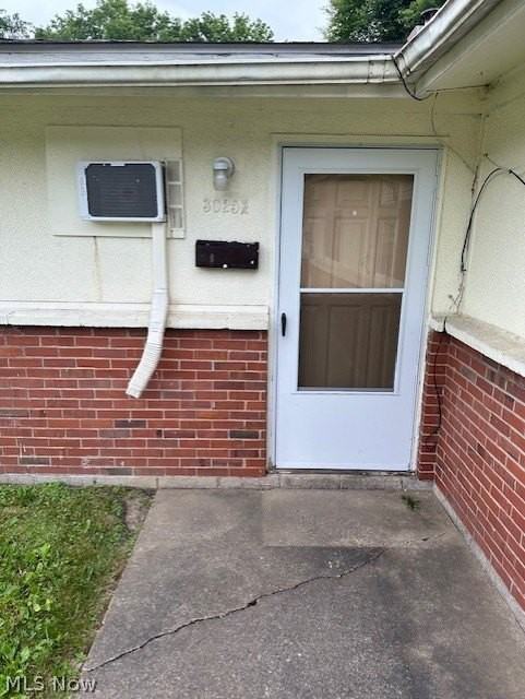3025 1/2 Northgate Ave #1-2 - Photo 2 of 13