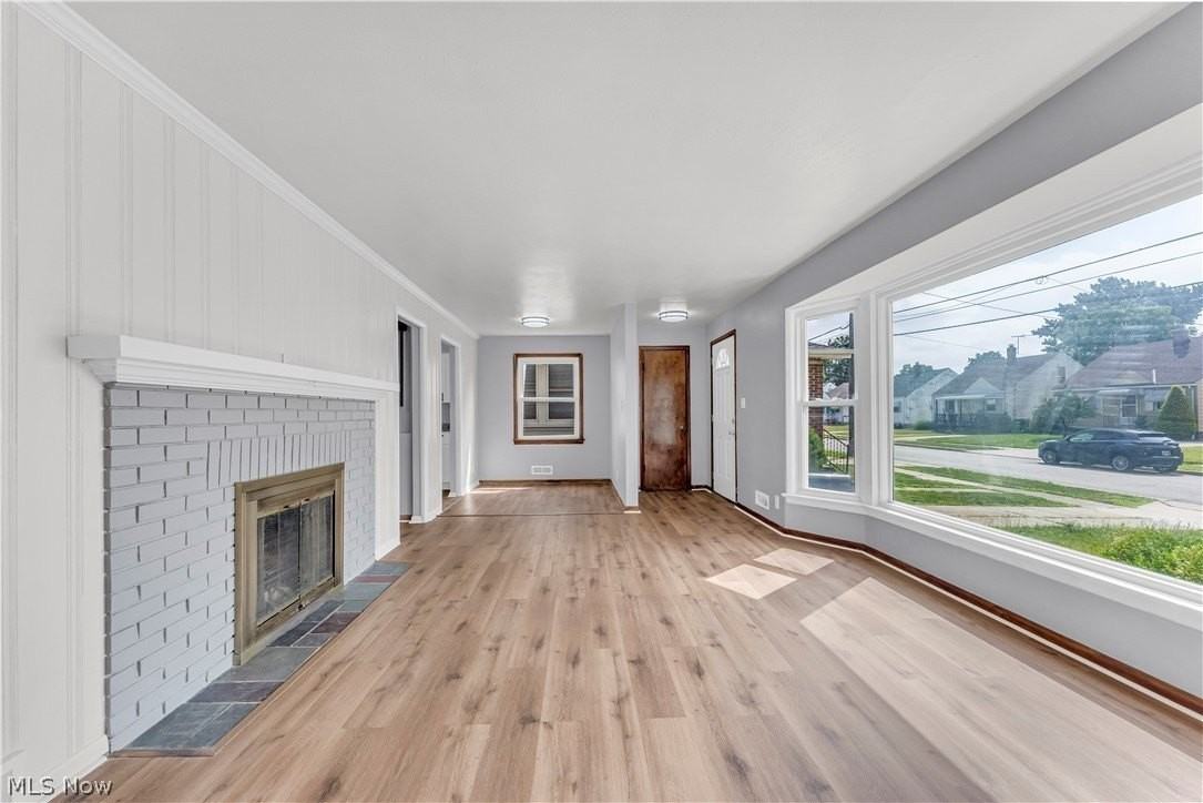 30021 Robert St - Photo 7 of 25