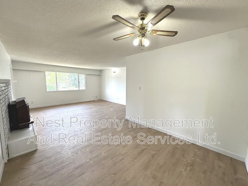2737 Budd Rd #A - Photo 6 of 23
