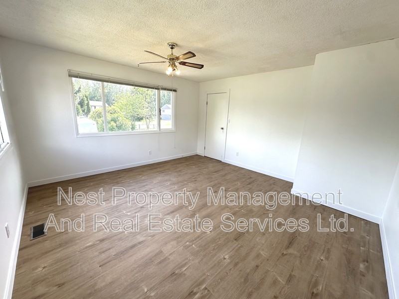 2737 Budd Rd #A - Photo 7 of 23