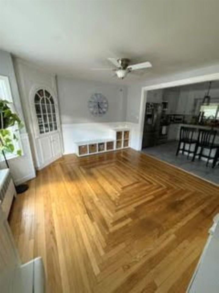 40 Platts Ave - Photo 6 of 17