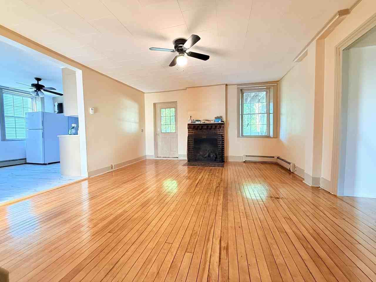 60 High St - Photo 2 of 15
