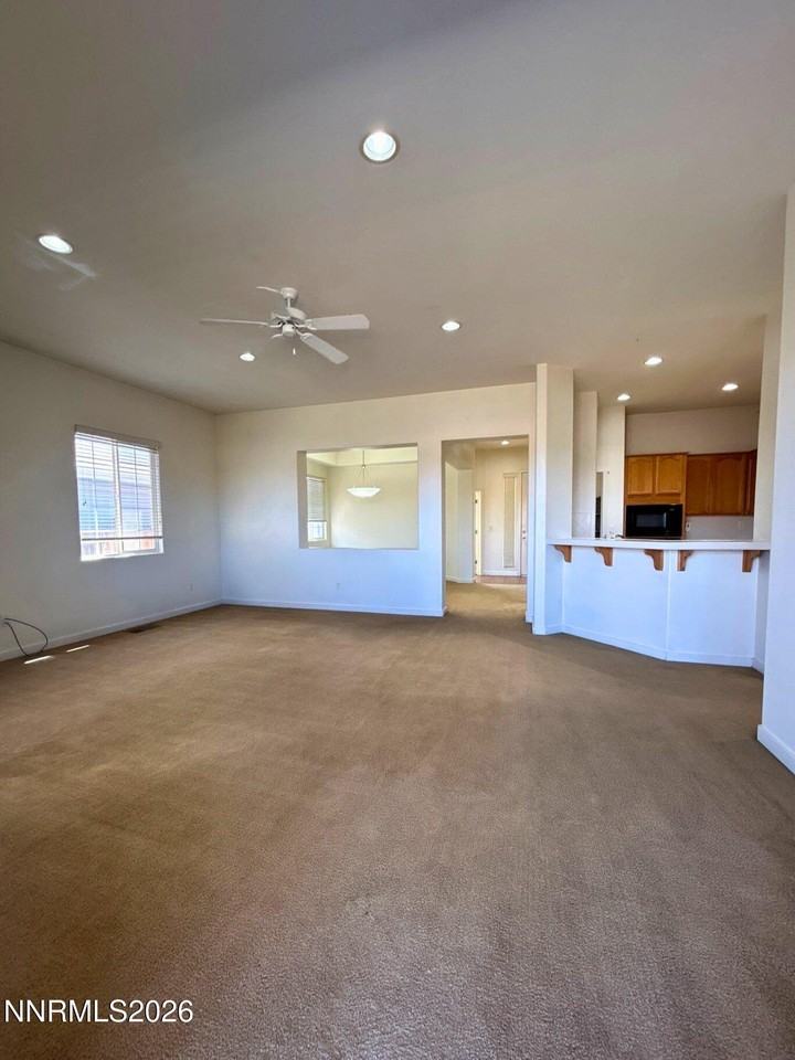 5728 Spanish Bay Ct - Photo 4 of 23