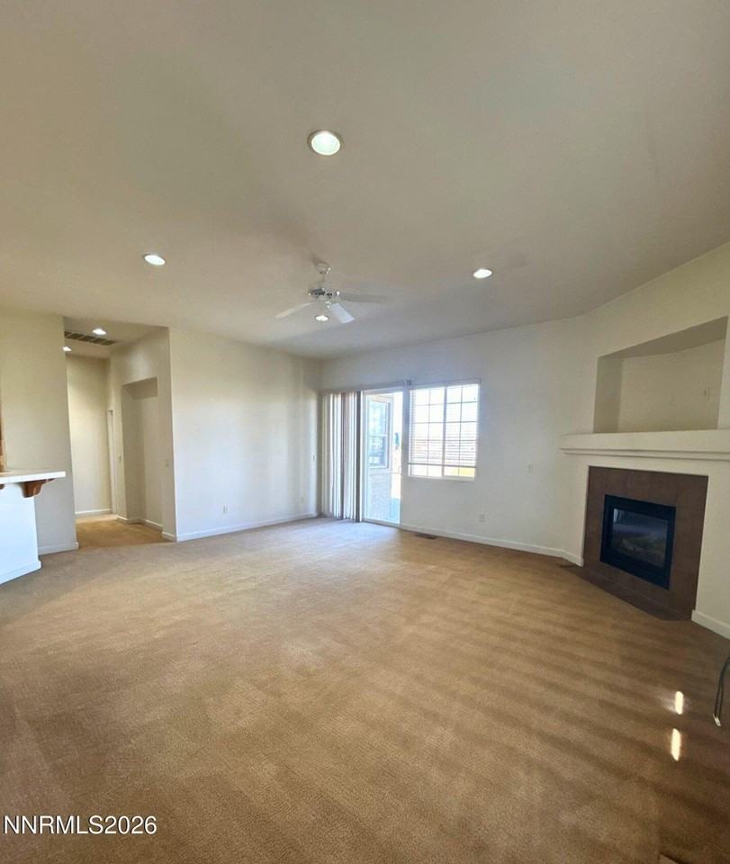 5728 Spanish Bay Ct - Photo 6 of 23