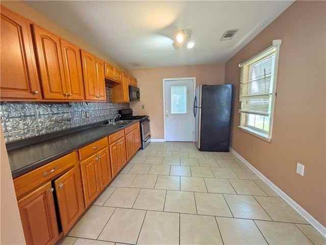 4745 Tulip St - Photo 4 of 13