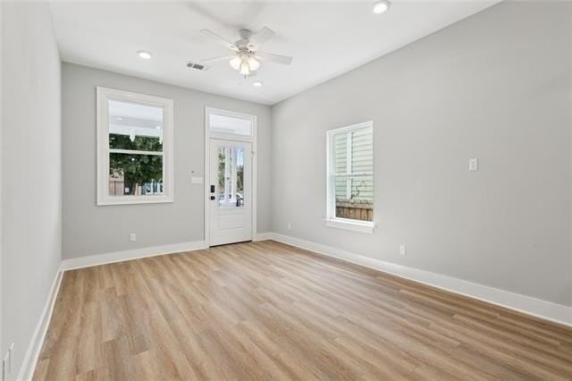 1614 Leonidas St - Photo 4 of 20