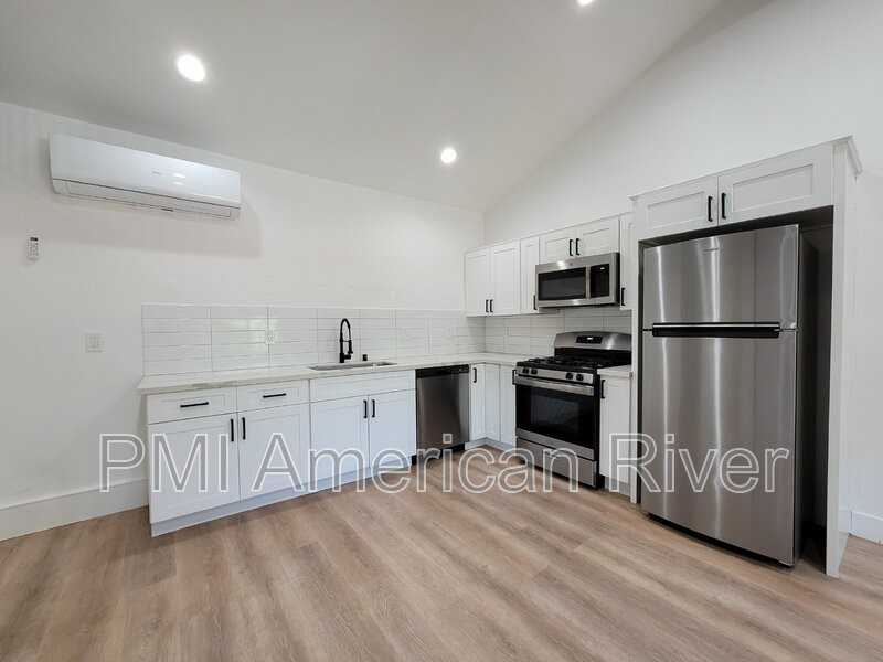 4841 Minnesota Ave #A - Photo 5 of 18