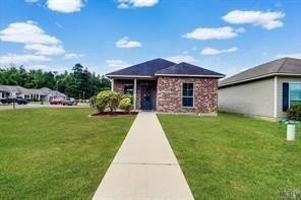 featured image of 10832 Moss Pointe Dr