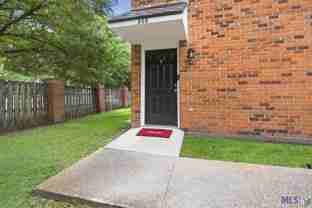 710 E Boyd Dr #305 - Photo 1 of 1