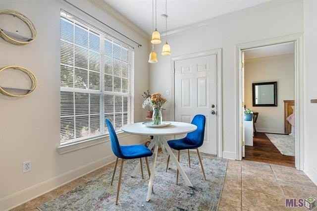 710 E Boyd Dr #305 - Photo 3 of 15