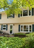featured image of 450 Ranchview Ln N