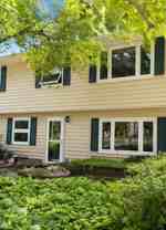 450 Ranchview Ln N - Photo 1 of 1