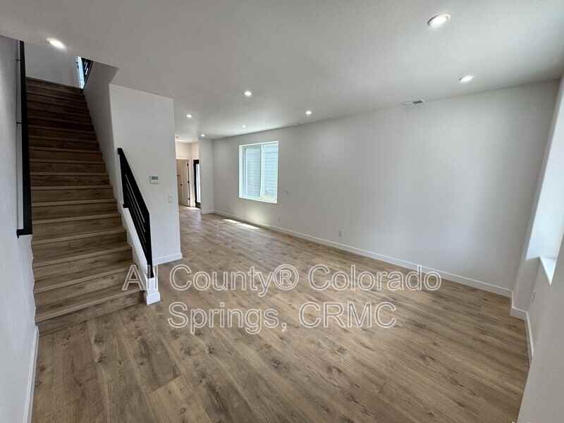 2512 1/2 W Bijou St - Photo 2 of 26
