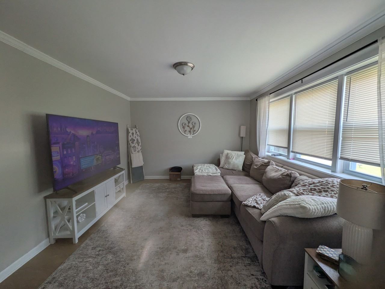 125 Orchard Ave - Photo 4 of 16