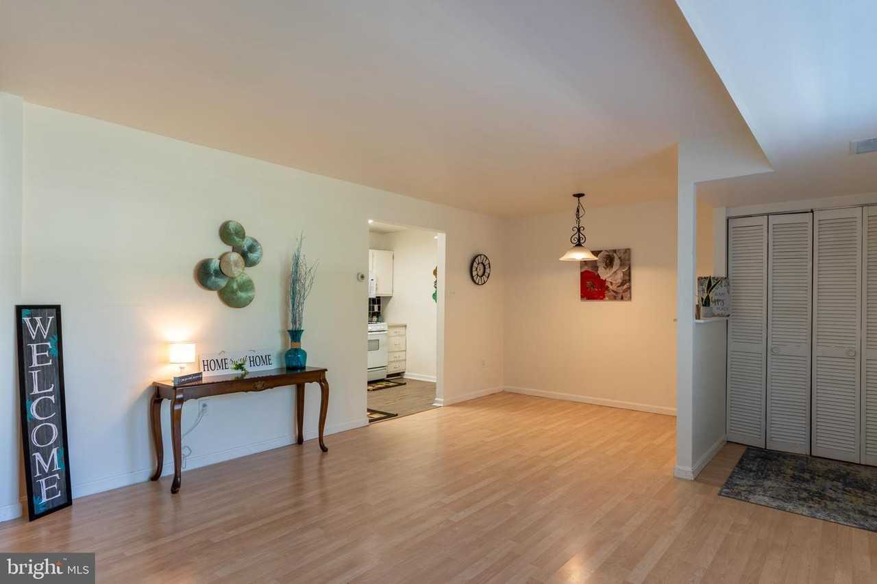 111 Shetland Cir #6 - Photo 2 of 2