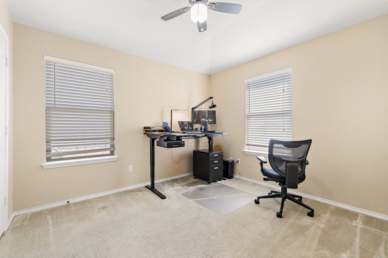 2950 E Old Settlers Blvd #29 - Photo 3 of 16