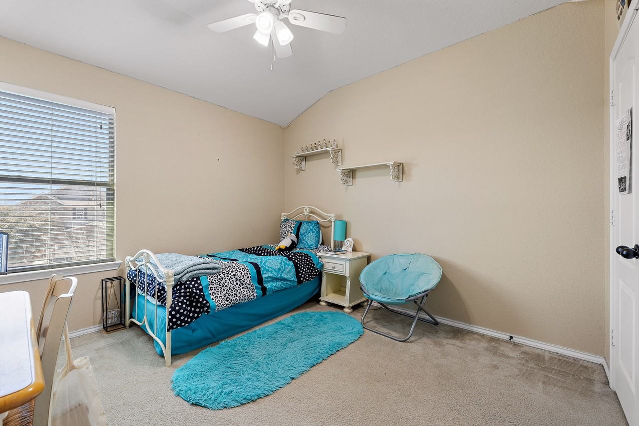 2950 E Old Settlers Blvd #29 - Photo 7 of 16