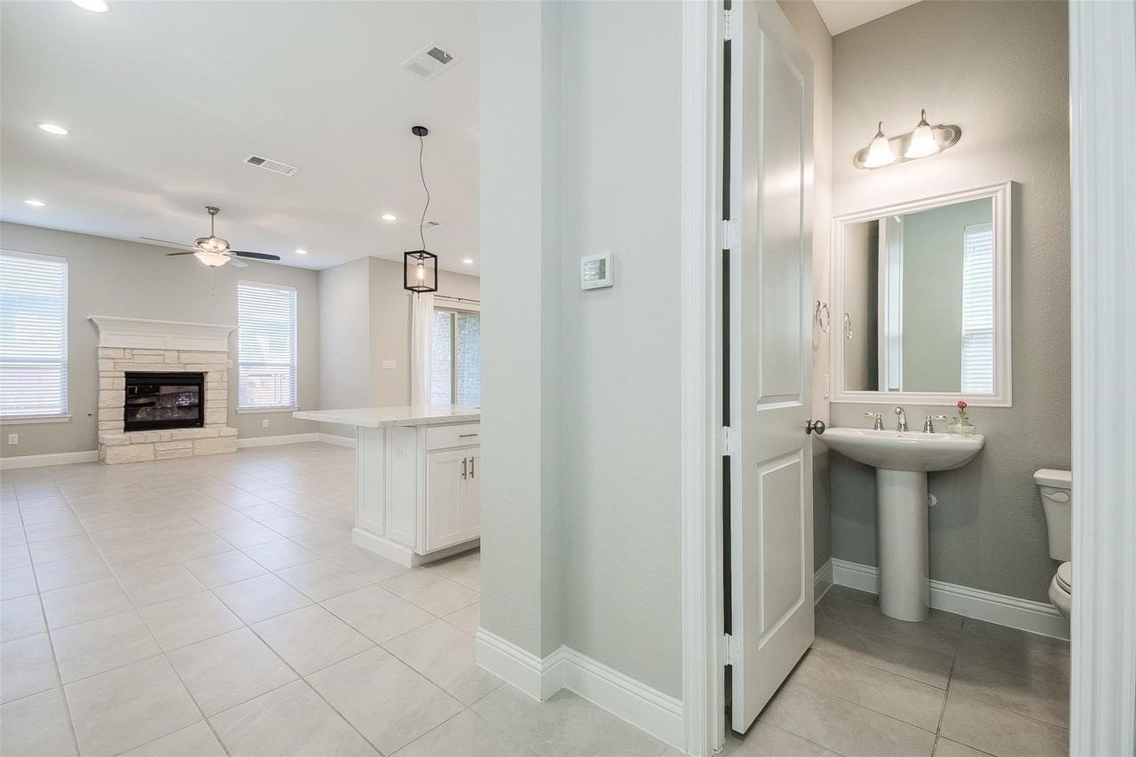 17753 Agave Ln - Photo 2 of 28
