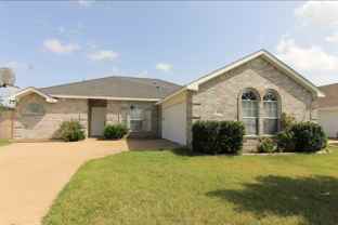 3115 Creek Hollow Dr - Photo 1 of 1