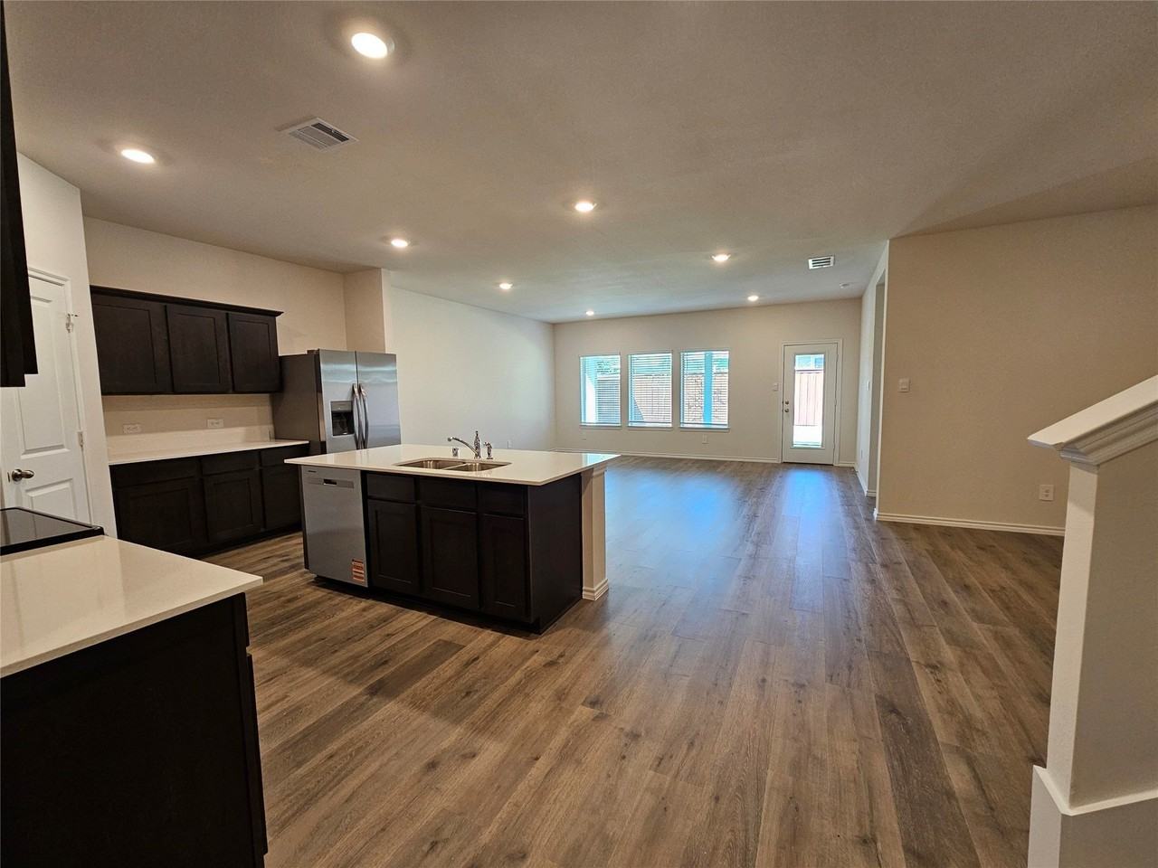 11304 W Pond Drive - Photo 3 of 37