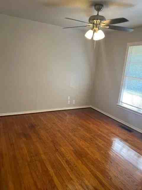 800 Westway St #102 - Photo 3 of 8