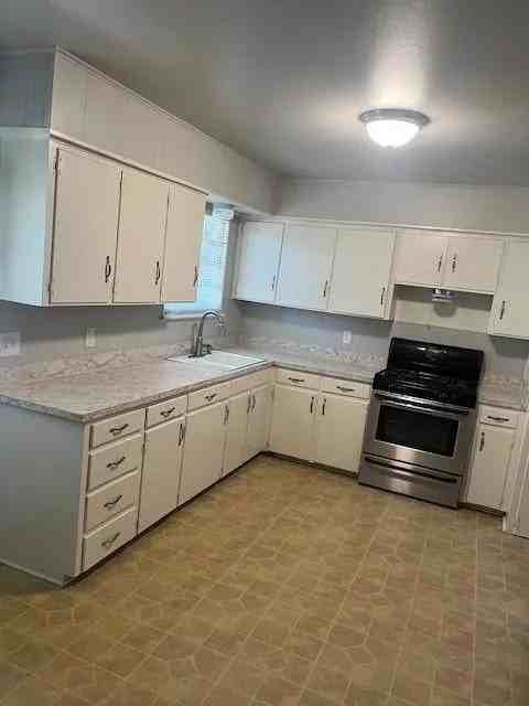 800 Westway St #102 - Photo 7 of 8