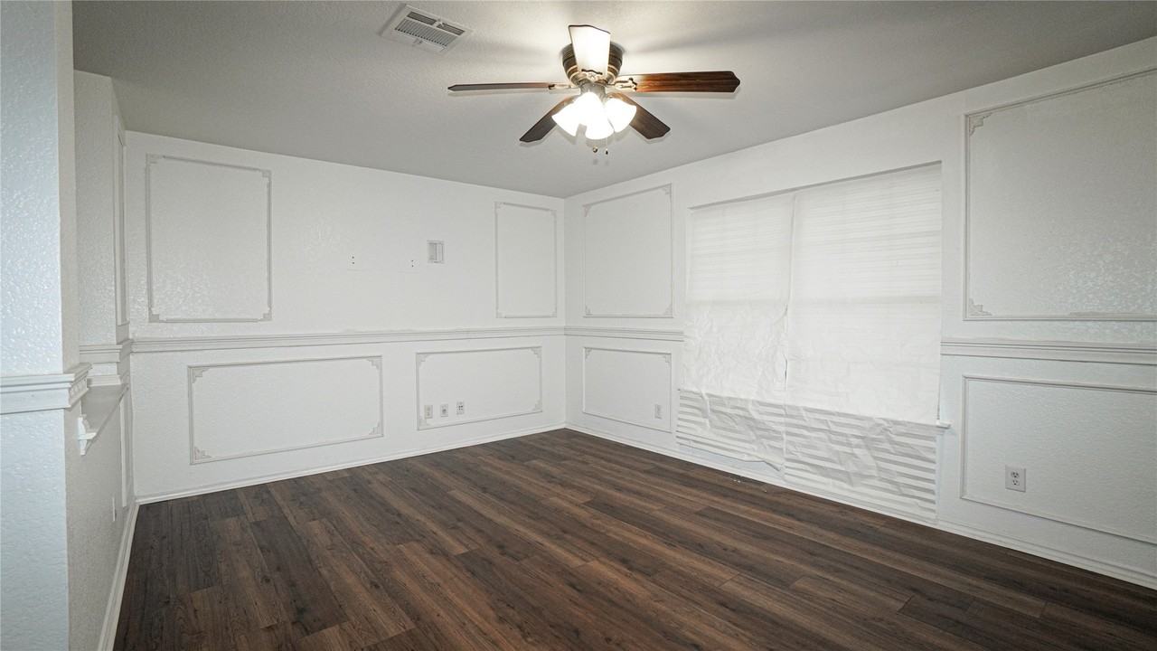 4006 Collin Ct - Photo 5 of 34