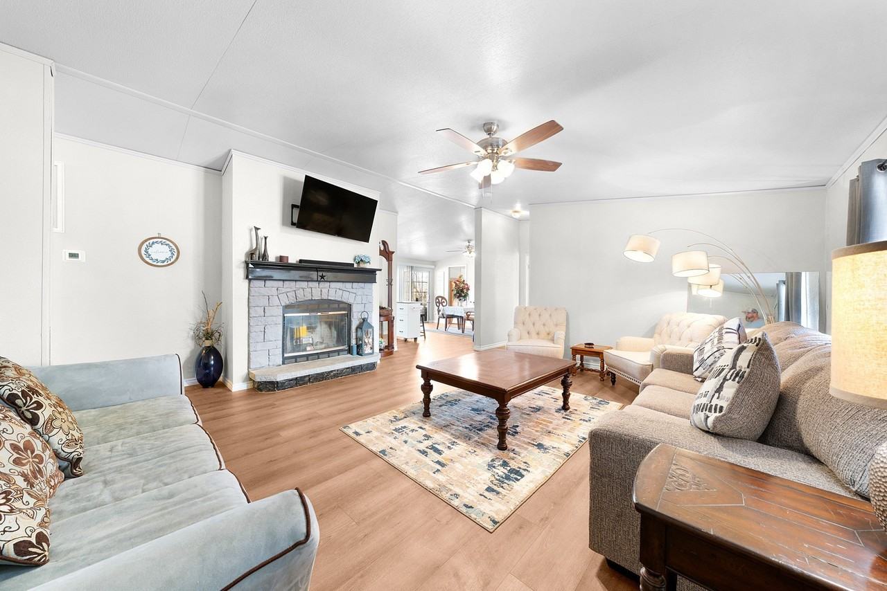 366 Tony Ln - Photo 7 of 31