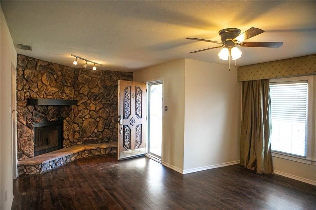 1325 Smilax Ave - Photo 2 of 22