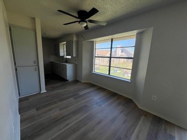 1625 Covey Ln - Photo 4 of 16