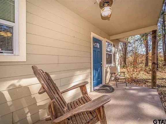 258 Private Road 7422 - Photo 4 of 27